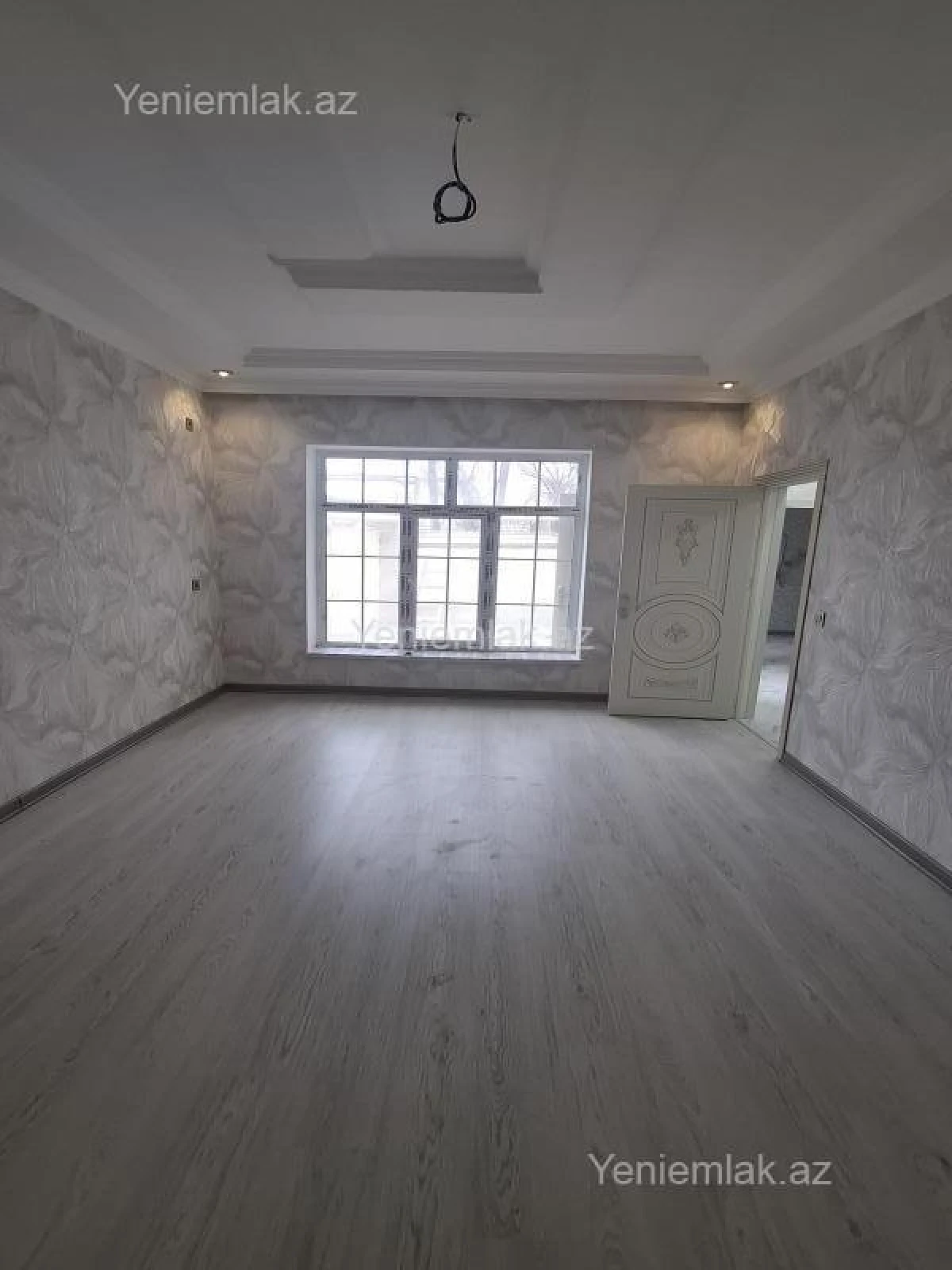 Satılır 5 otaqlı həyət evi 140 m²