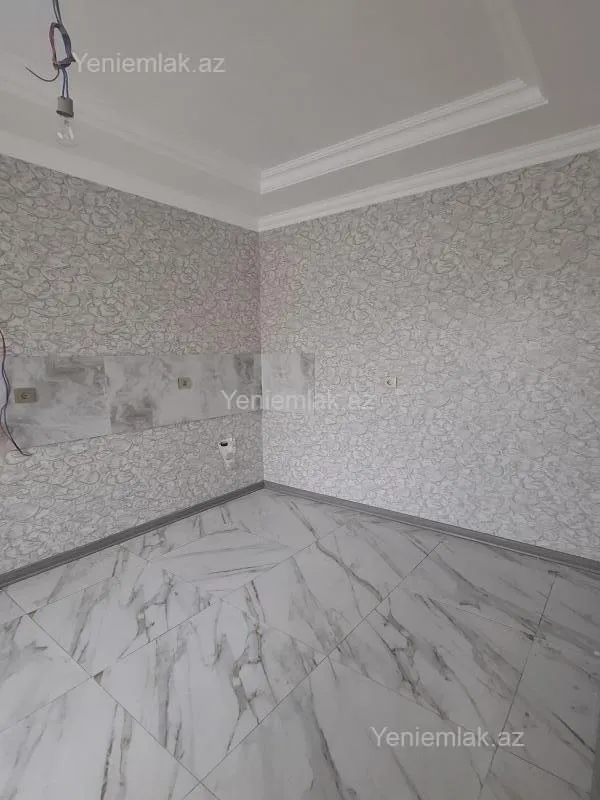 Satılır 5 otaqlı həyət evi 140 m²
