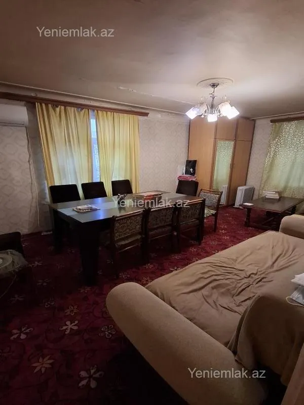 Satılır 1 otaqlı köhnə tikili 31 m²