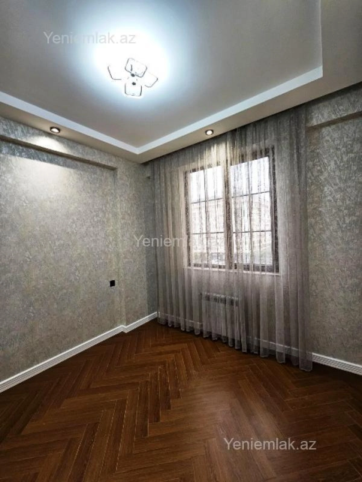 Satılır 4 otaqlı yeni tikili 136 m²