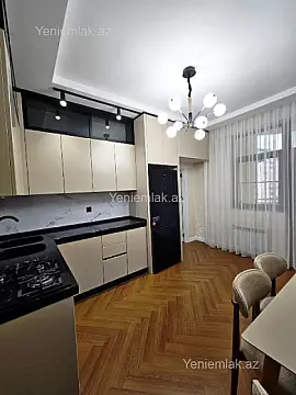Satılır 4 otaqlı yeni tikili 136 m²