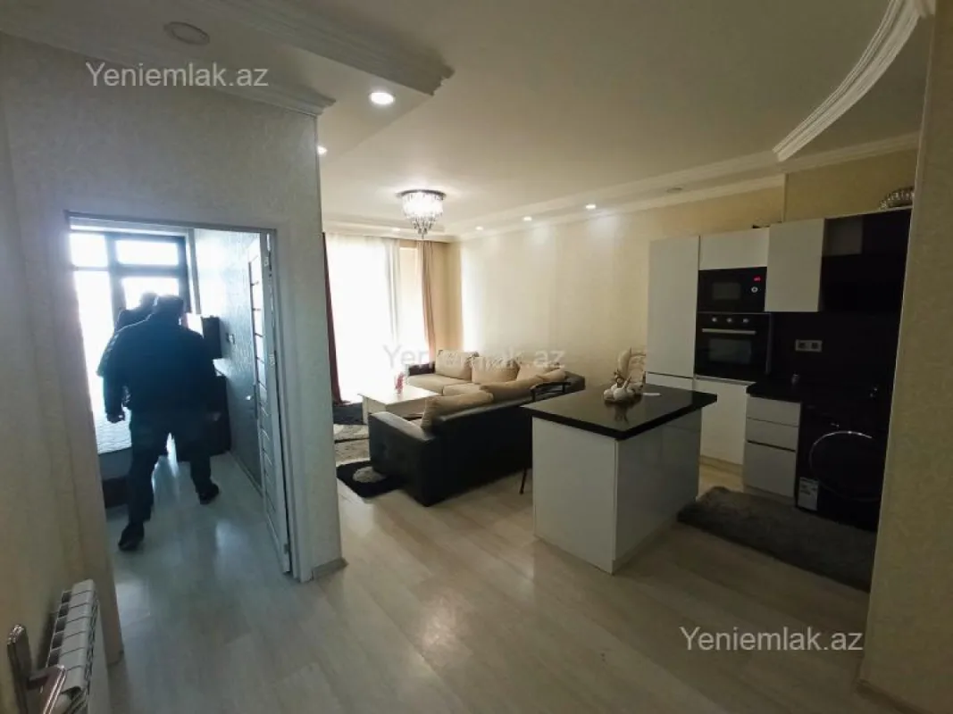 Satılır 2 otaqlı yeni tikili 65 m²