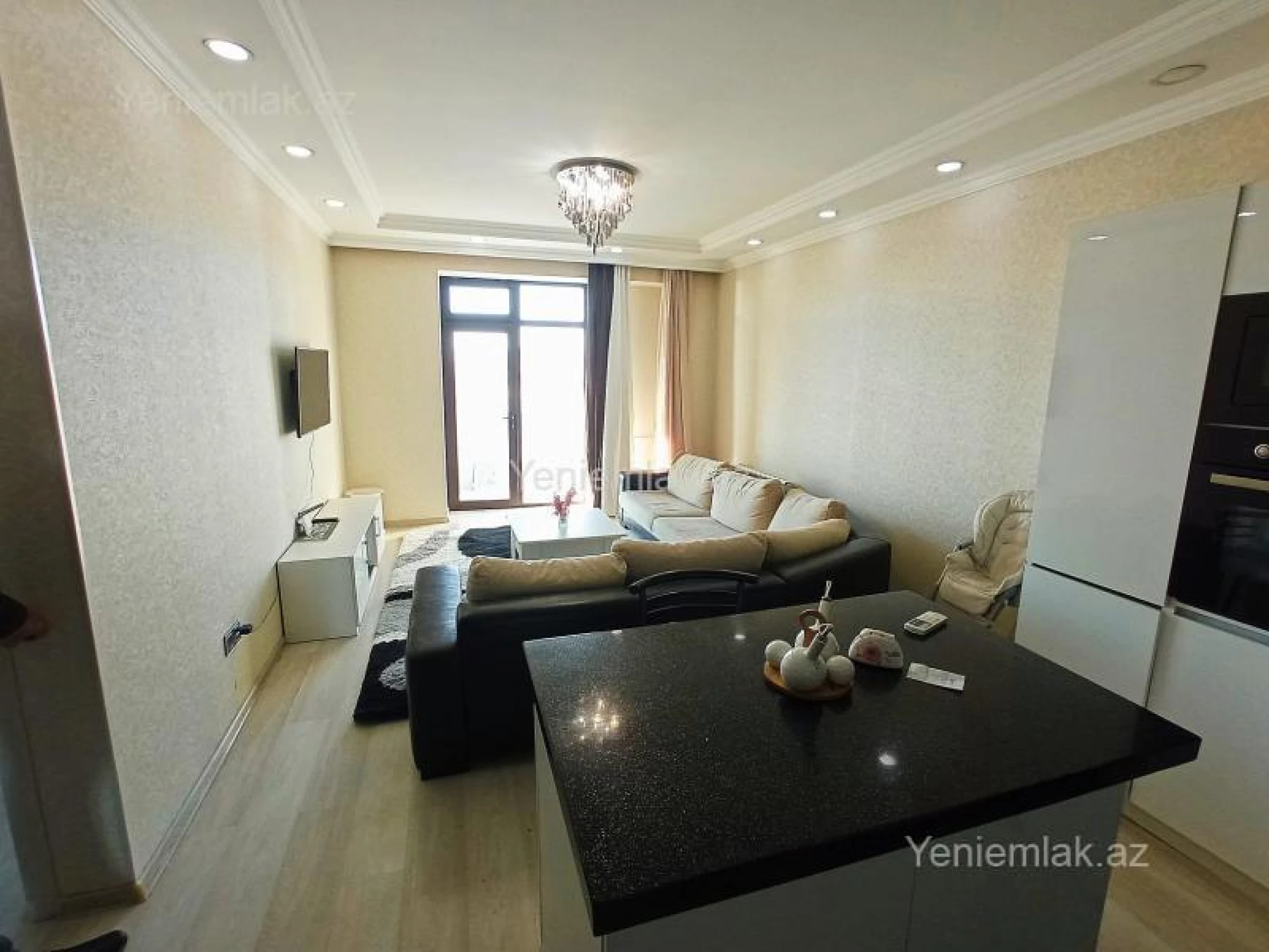 Satılır 2 otaqlı yeni tikili 65 m²