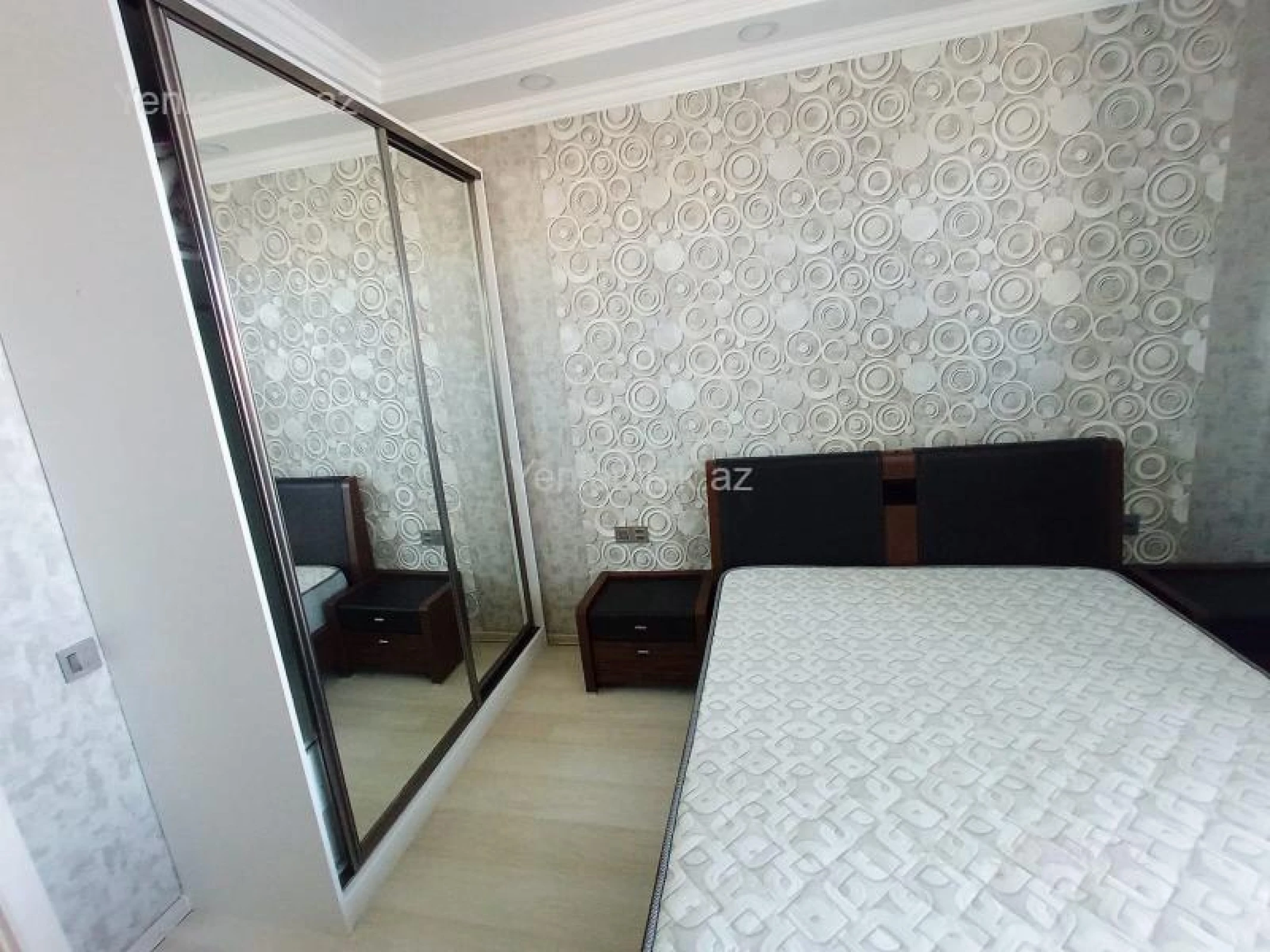 Satılır 2 otaqlı yeni tikili 65 m²