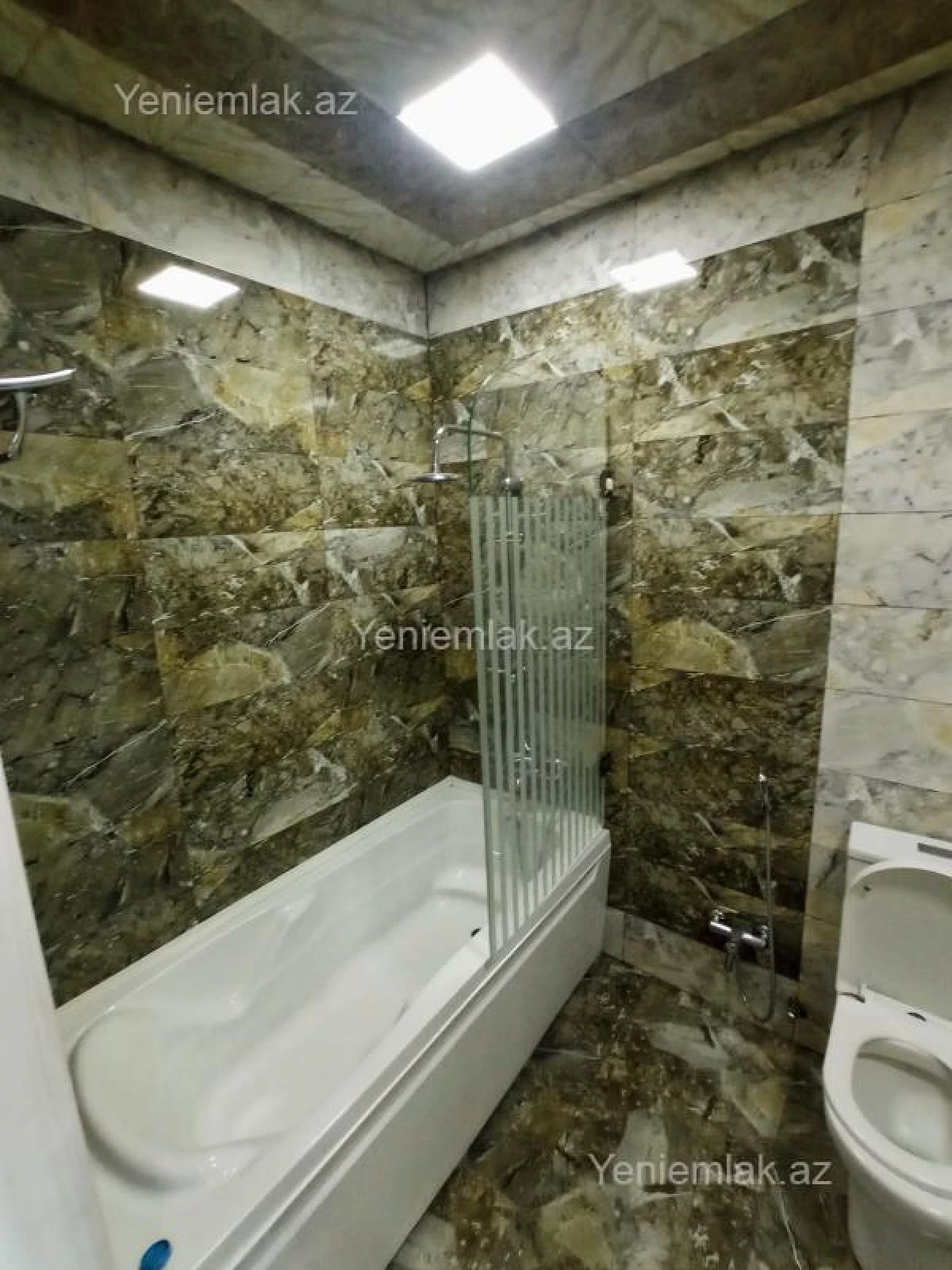 Satılır 2 otaqlı yeni tikili 65 m²