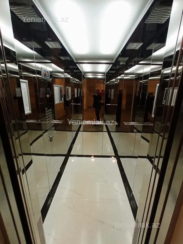 Satılır 2 otaqlı yeni tikili 65 m²