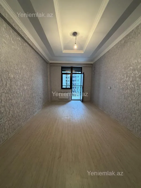 Satılır 2 otaqlı yeni tikili 72 m²
