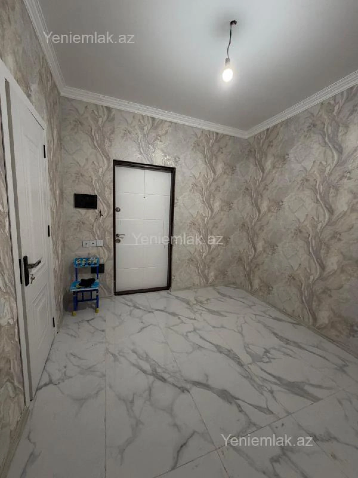 Satılır 2 otaqlı yeni tikili 72 m²