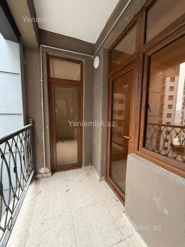 Satılır 2 otaqlı yeni tikili 72 m²
