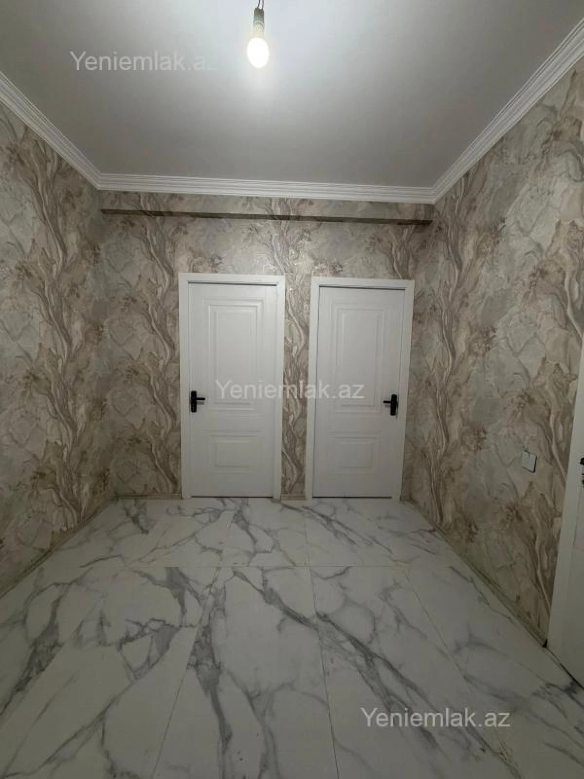Satılır 2 otaqlı yeni tikili 72 m²