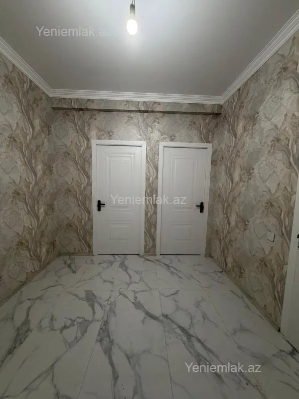 Satılır 2 otaqlı yeni tikili 72 m²
