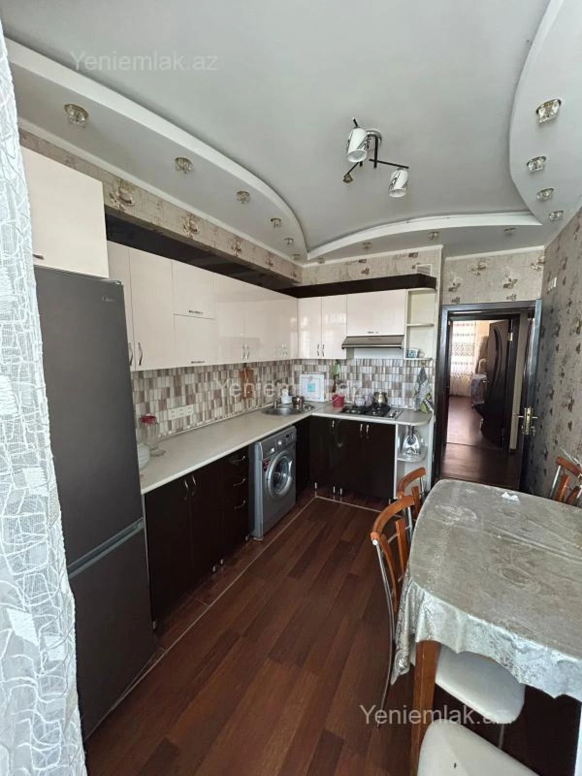 Satılır 3 otaqlı yeni tikili 85 m²