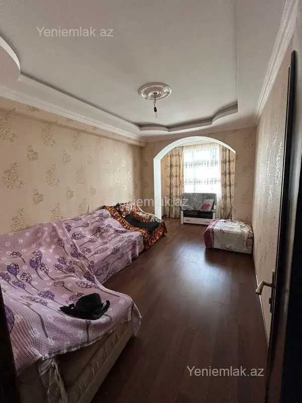 Satılır 3 otaqlı yeni tikili 85 m²