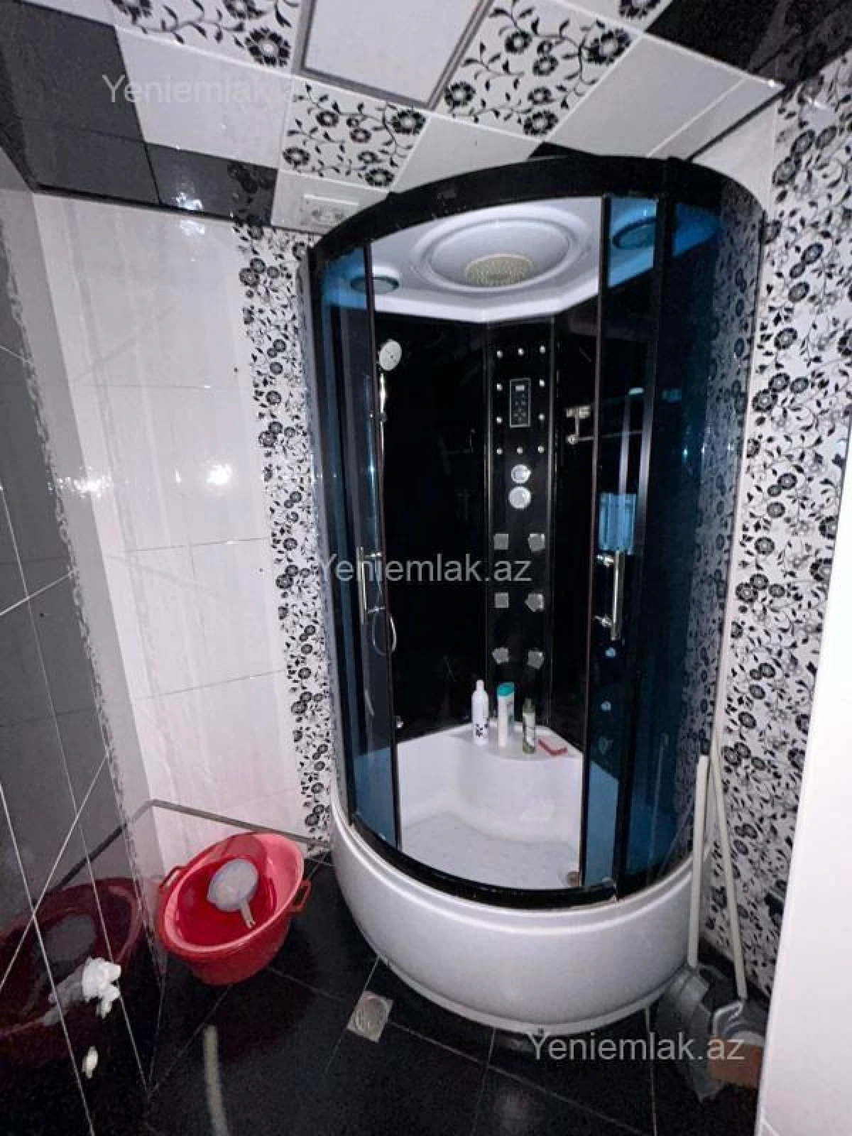 Satılır 3 otaqlı yeni tikili 85 m²