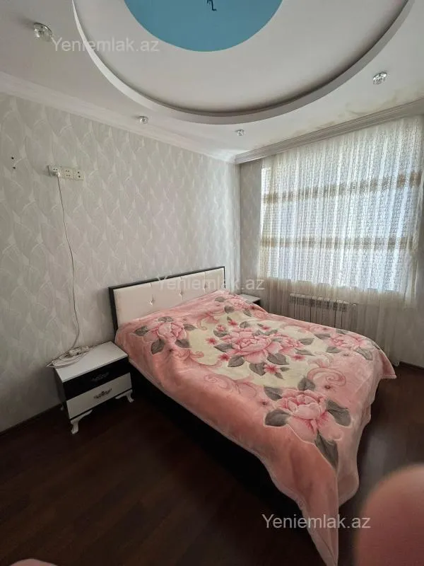 Satılır 3 otaqlı yeni tikili 85 m²