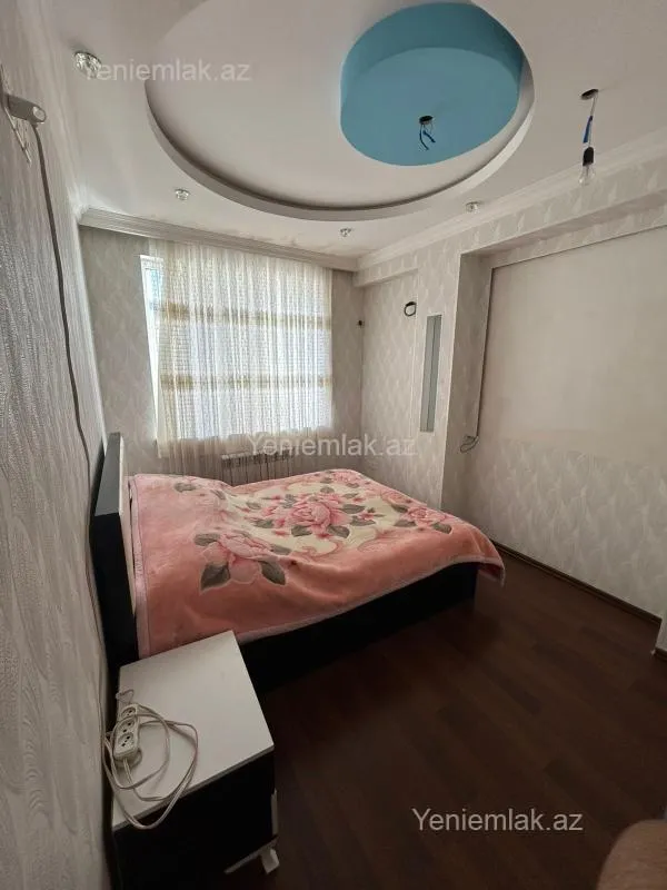 Satılır 3 otaqlı yeni tikili 85 m²