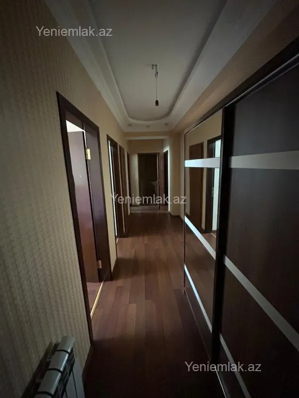 Satılır 3 otaqlı yeni tikili 85 m²