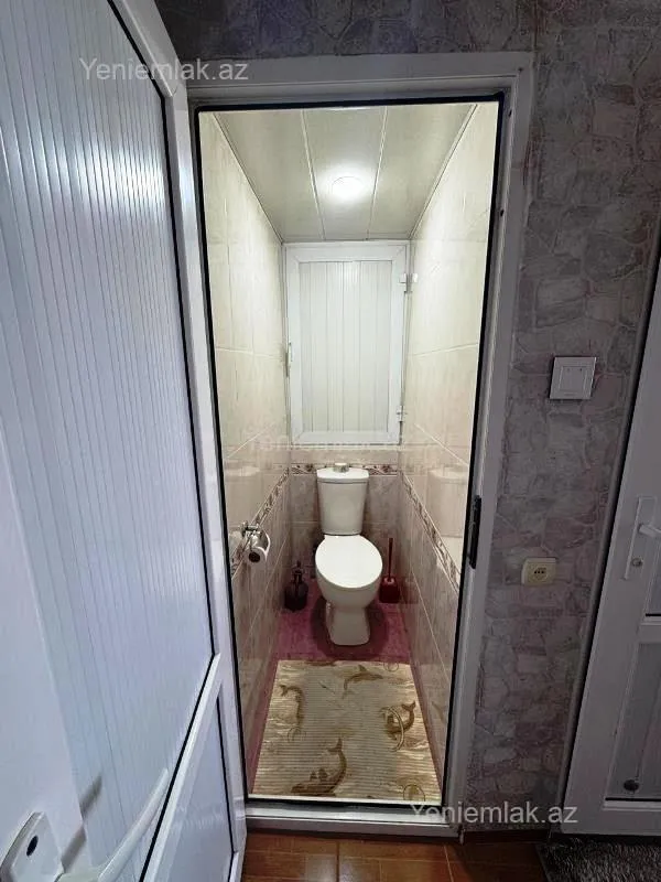 Satılır 3 otaqlı köhnə tikili 70 m²