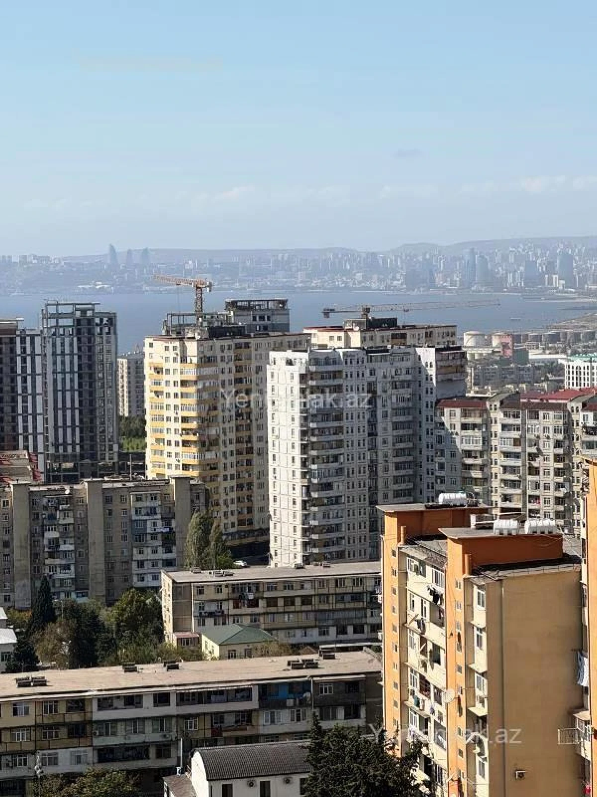 Satılır 3 otaqlı köhnə tikili 70 m²
