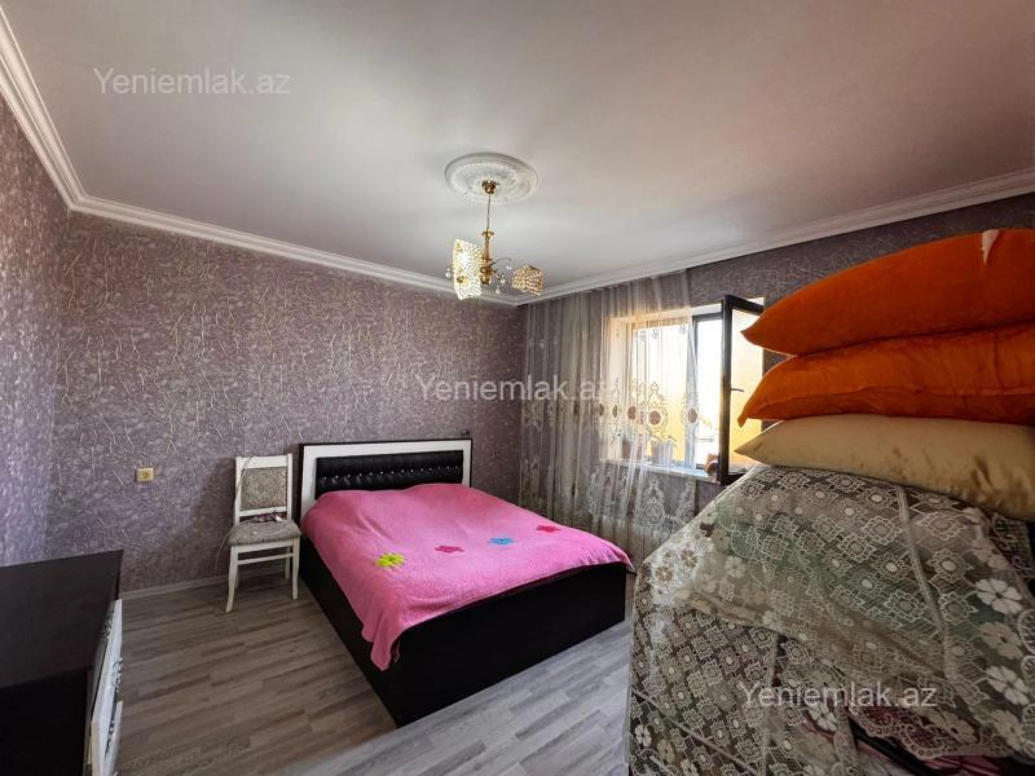 Satılır 4 otaqlı həyət evi 150 m²