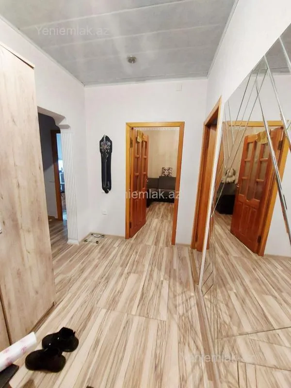Satılır 2 otaqlı köhnə tikili 52 m²