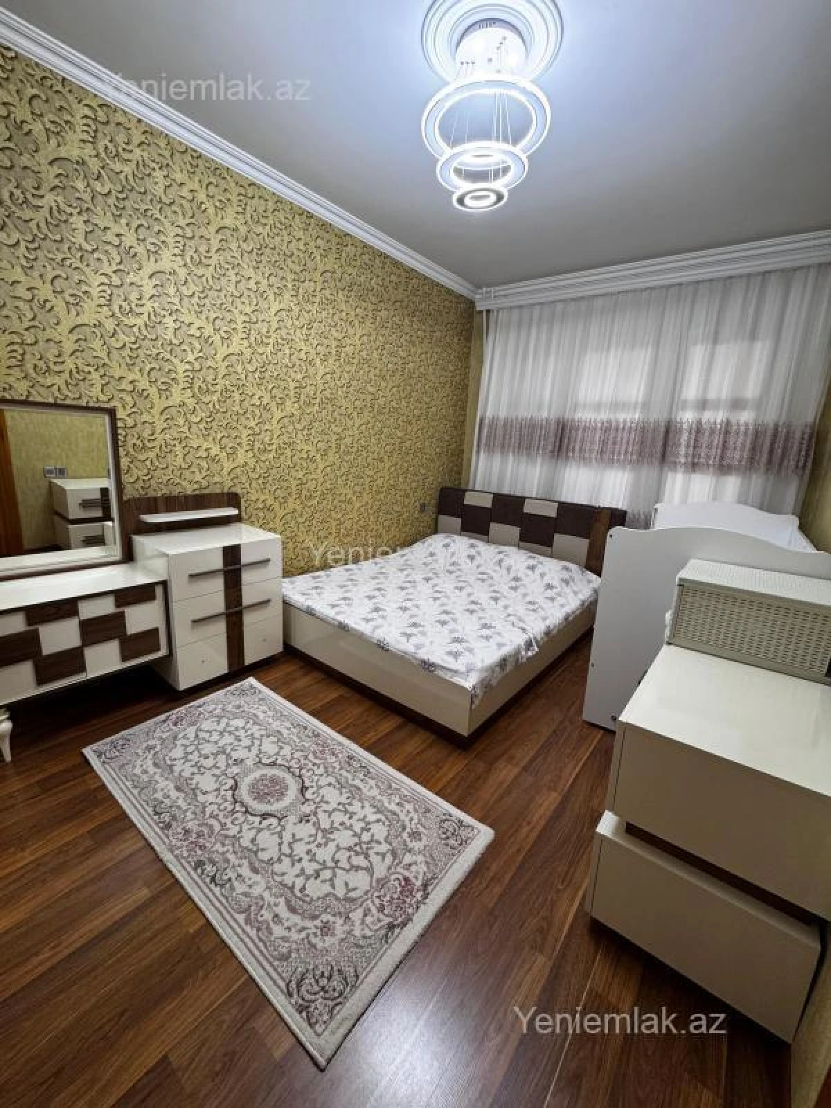 Satılır 4 otaqlı yeni tikili 93 m²