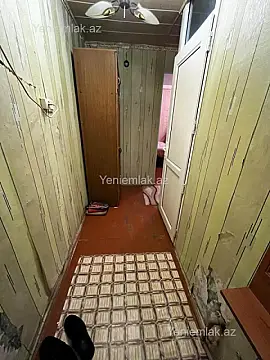 Satılır 1 otaqlı köhnə tikili 30 m²