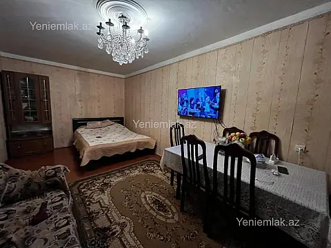 Satılır 1 otaqlı köhnə tikili 30 m²