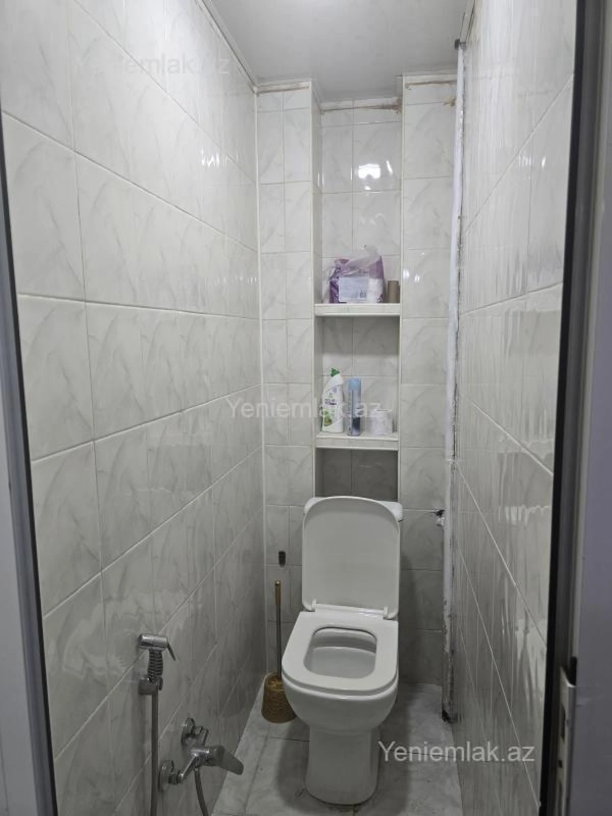 Satılır 3 otaqlı köhnə tikili 80 m²