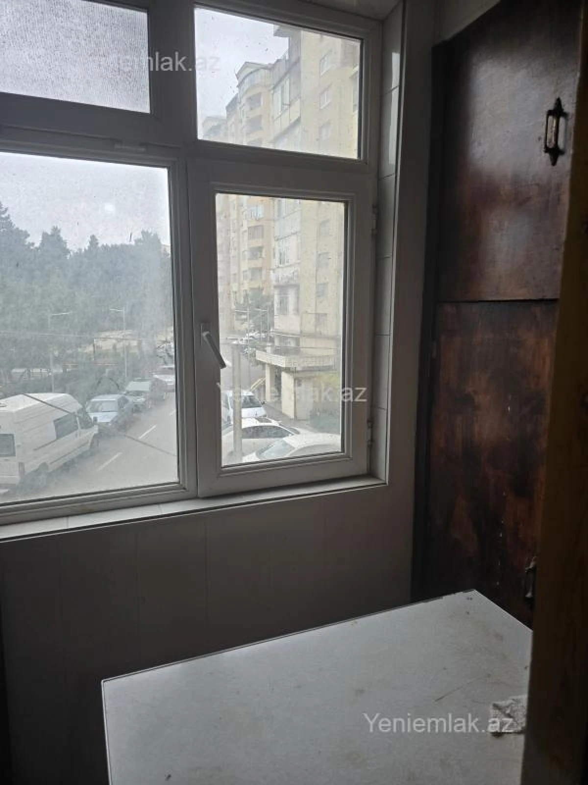 Satılır 3 otaqlı köhnə tikili 80 m²