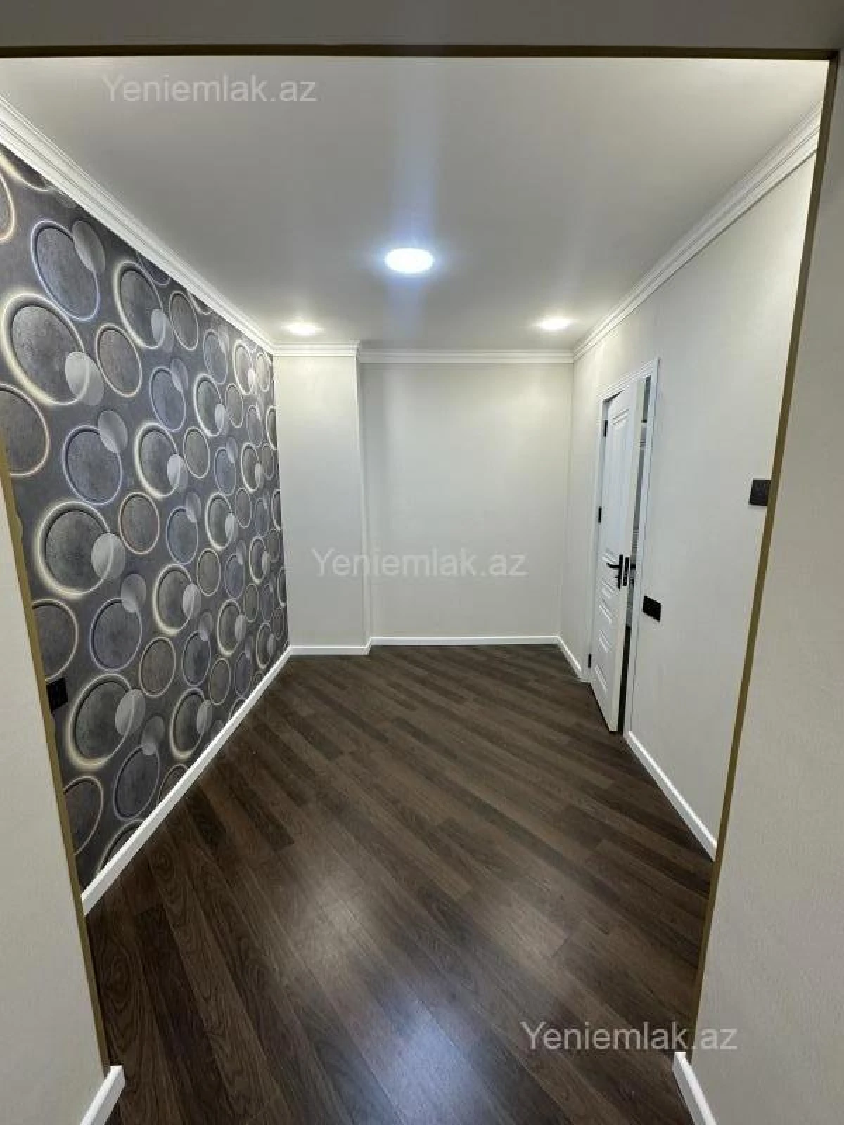 Satılır 3 otaqlı köhnə tikili 70 m²