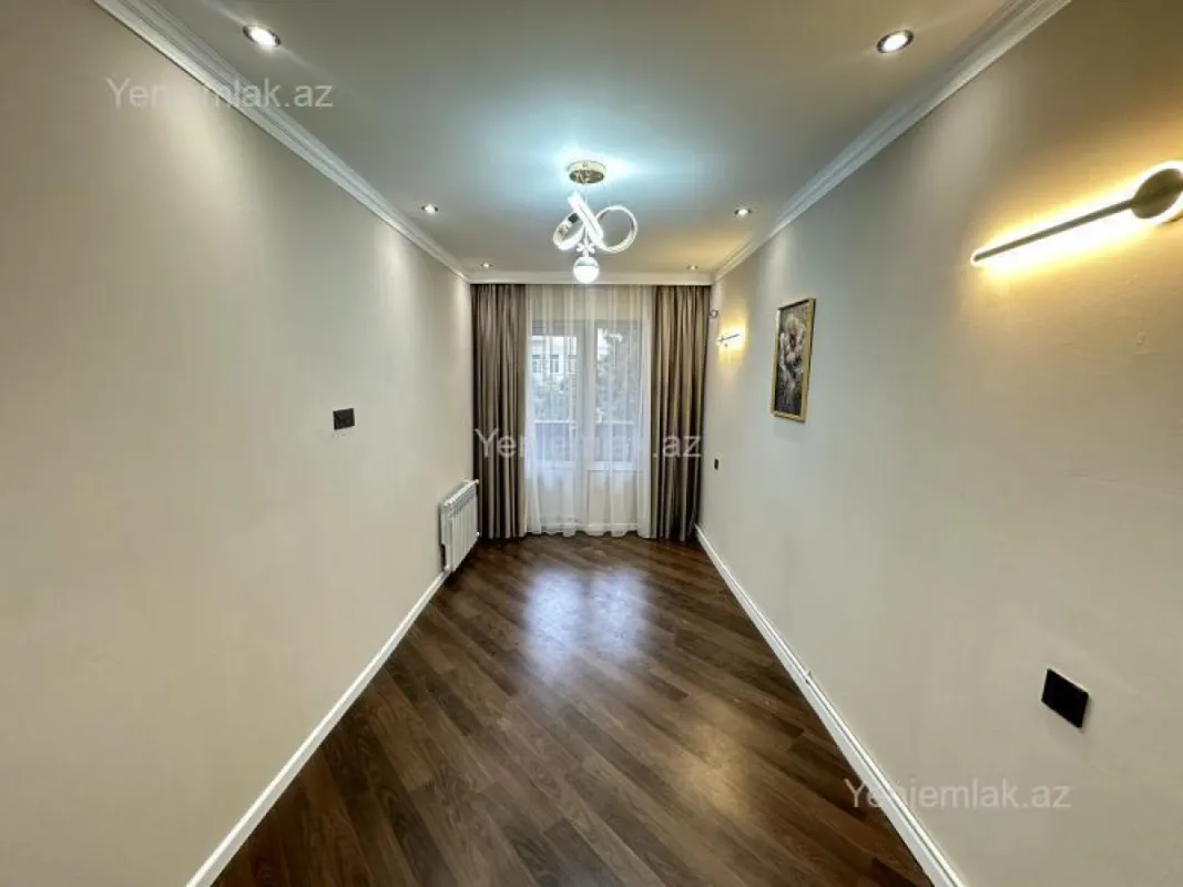 Satılır 3 otaqlı köhnə tikili 70 m²