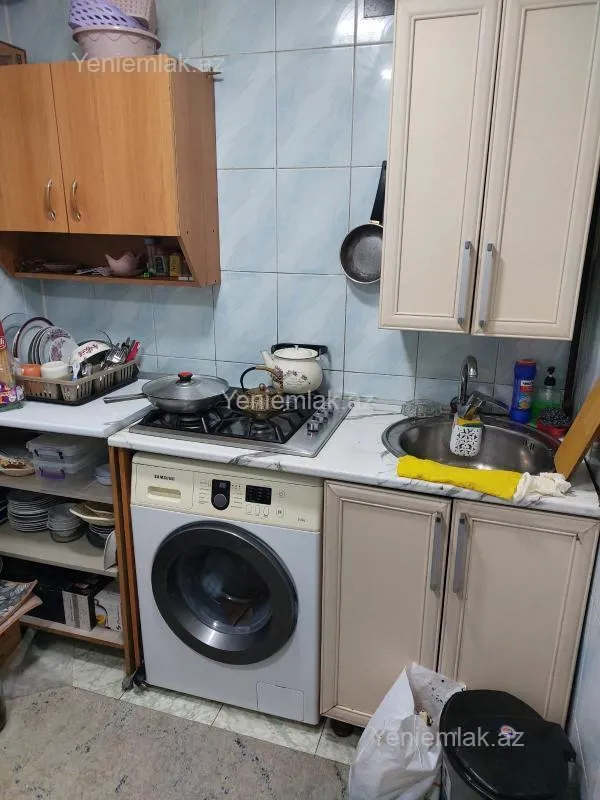 Satılır 2 otaqlı köhnə tikili 46 m²