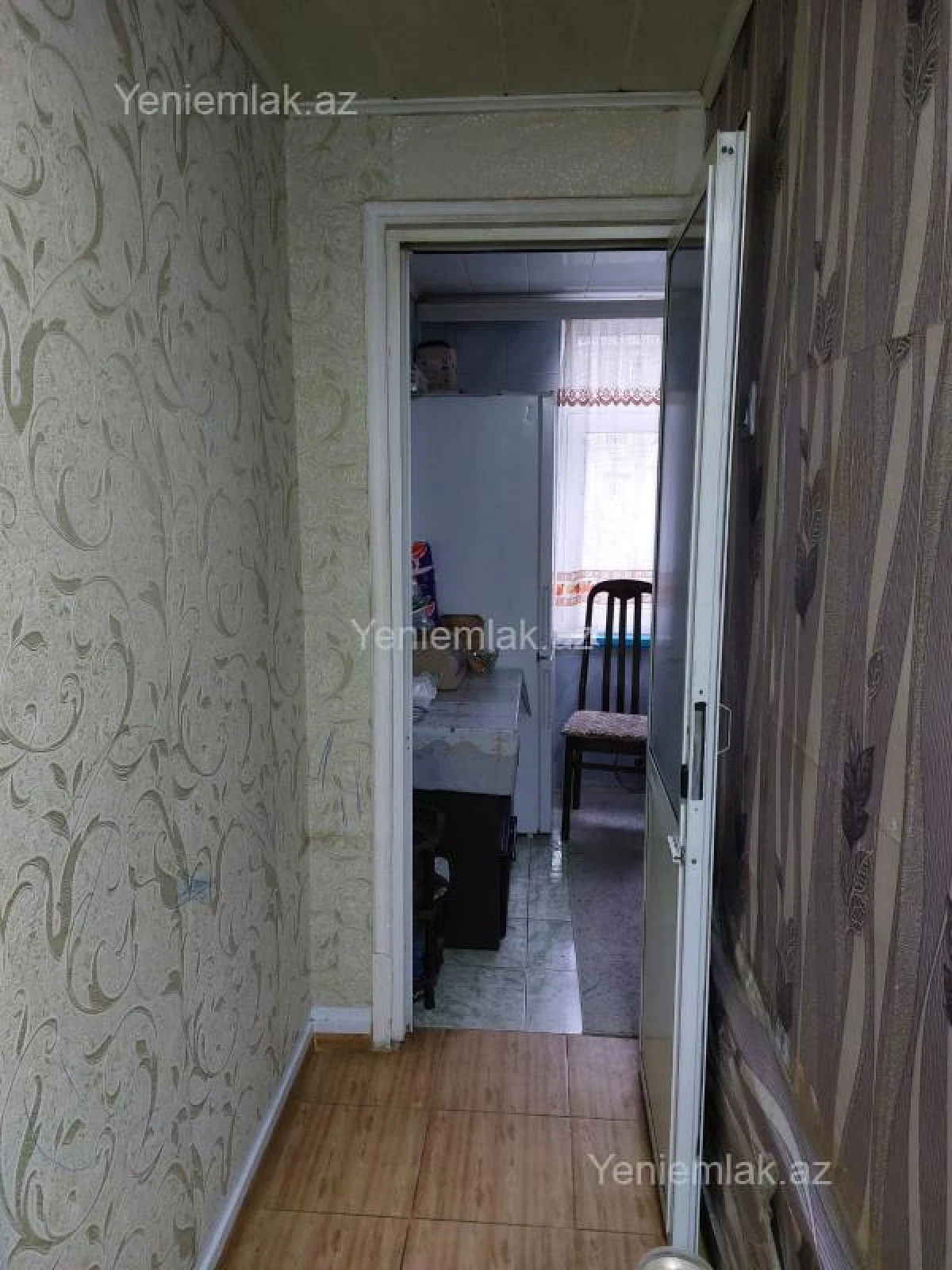 Satılır 2 otaqlı köhnə tikili 46 m²