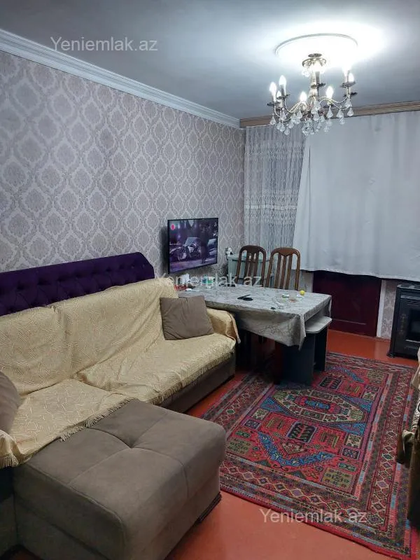 Satılır 2 otaqlı köhnə tikili 46 m²