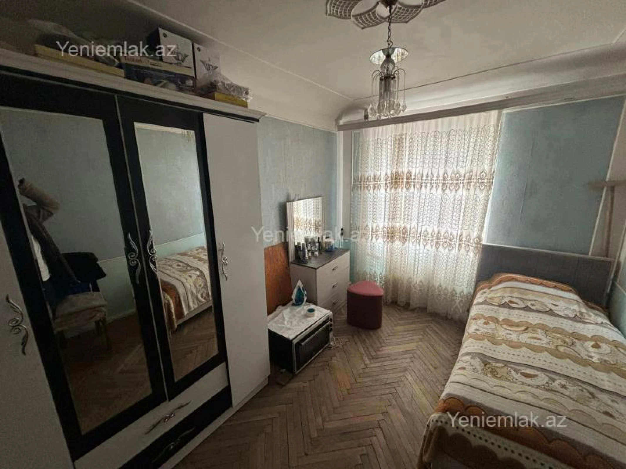 Satılır 4 otaqlı köhnə tikili 78 m²