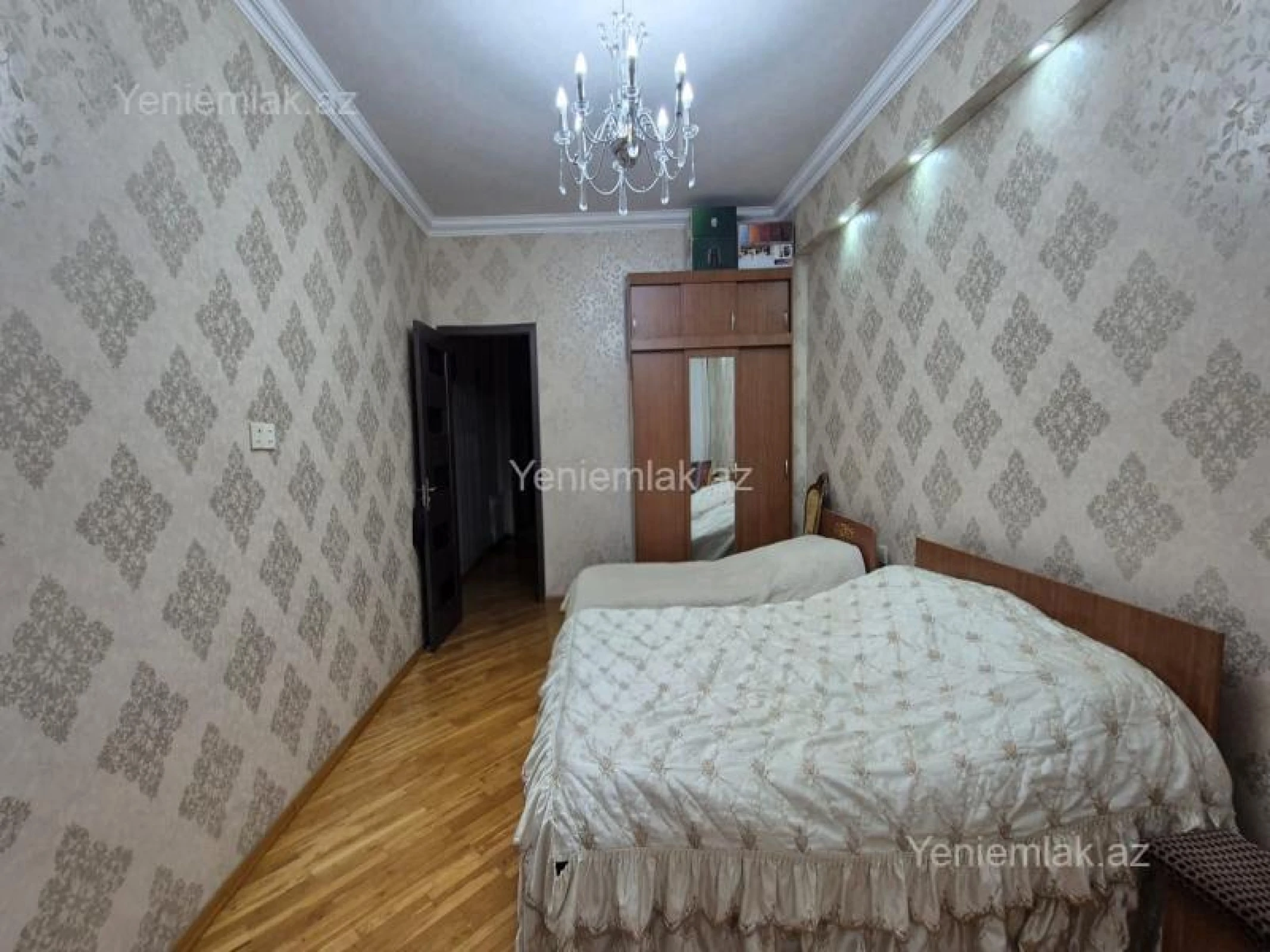 Satılır 3 otaqlı yeni tikili 74 m²