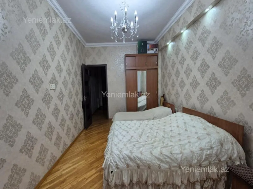 Satılır 3 otaqlı yeni tikili 74 m²