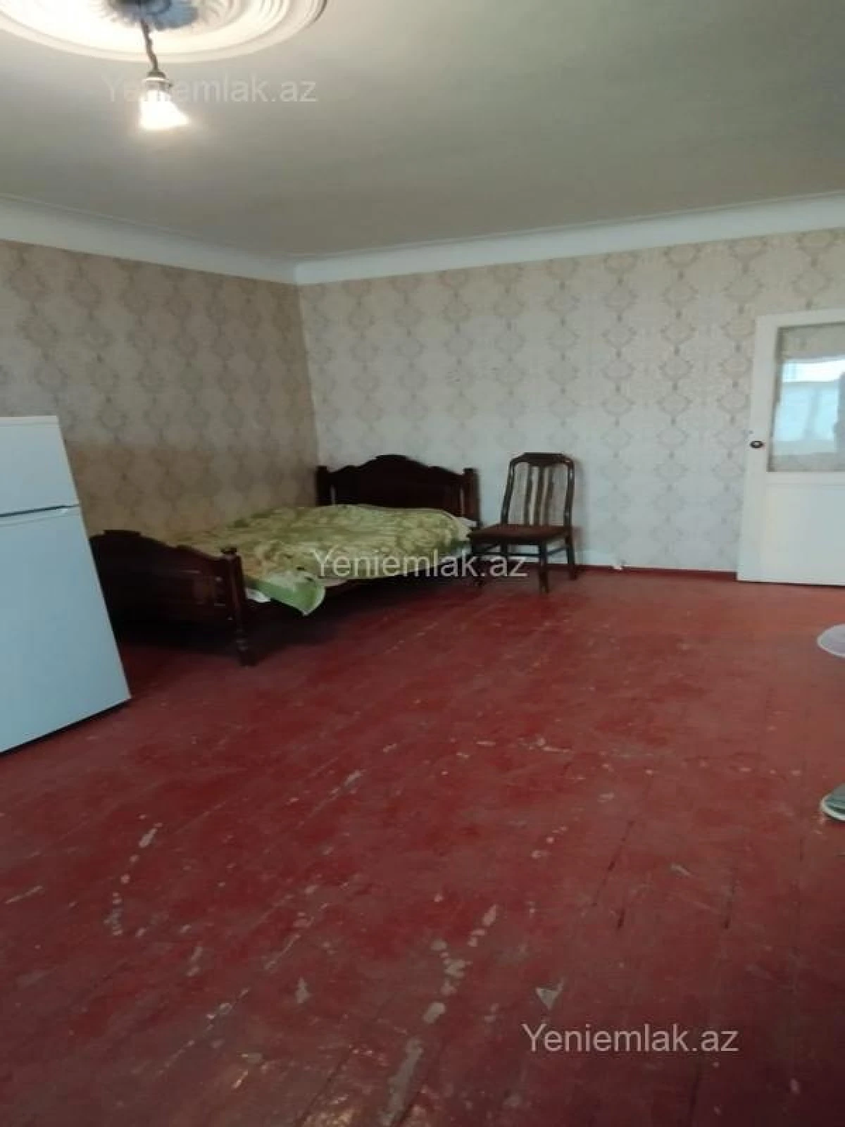 Satılır 1 otaqlı köhnə tikili 30 m²