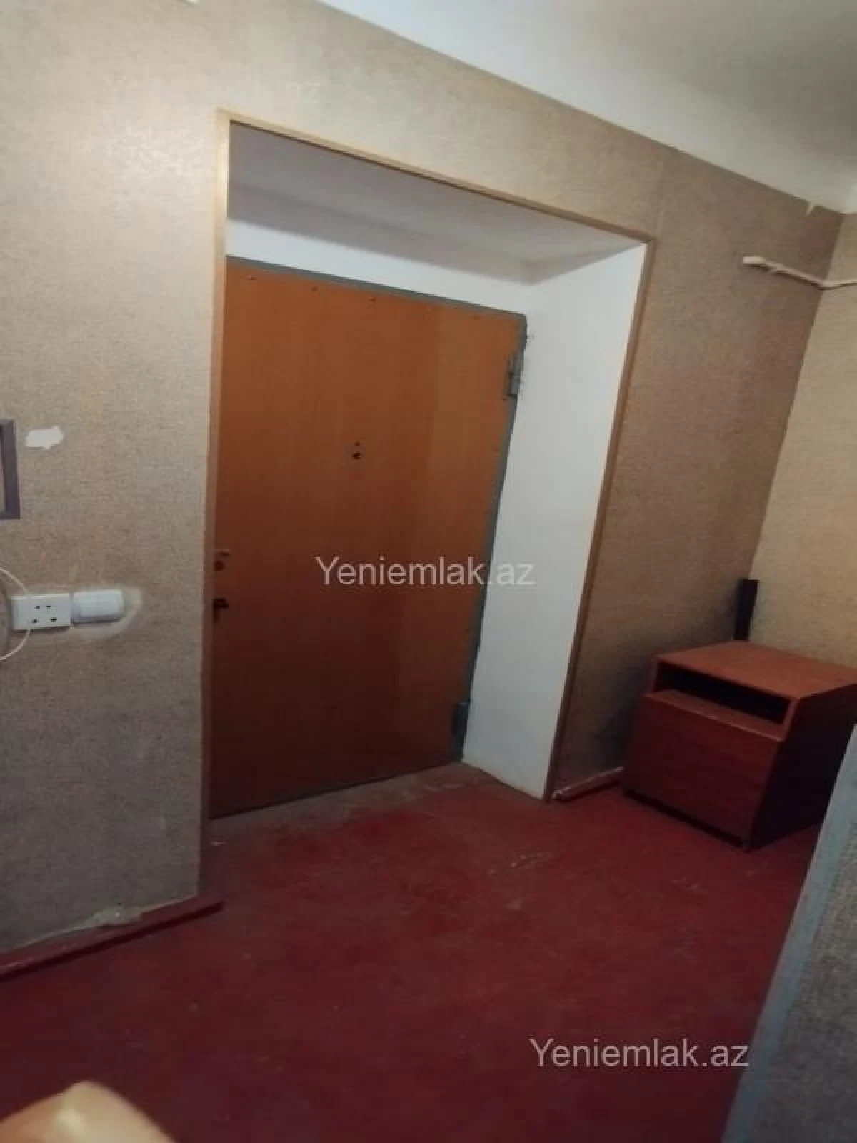 Satılır 1 otaqlı köhnə tikili 30 m²