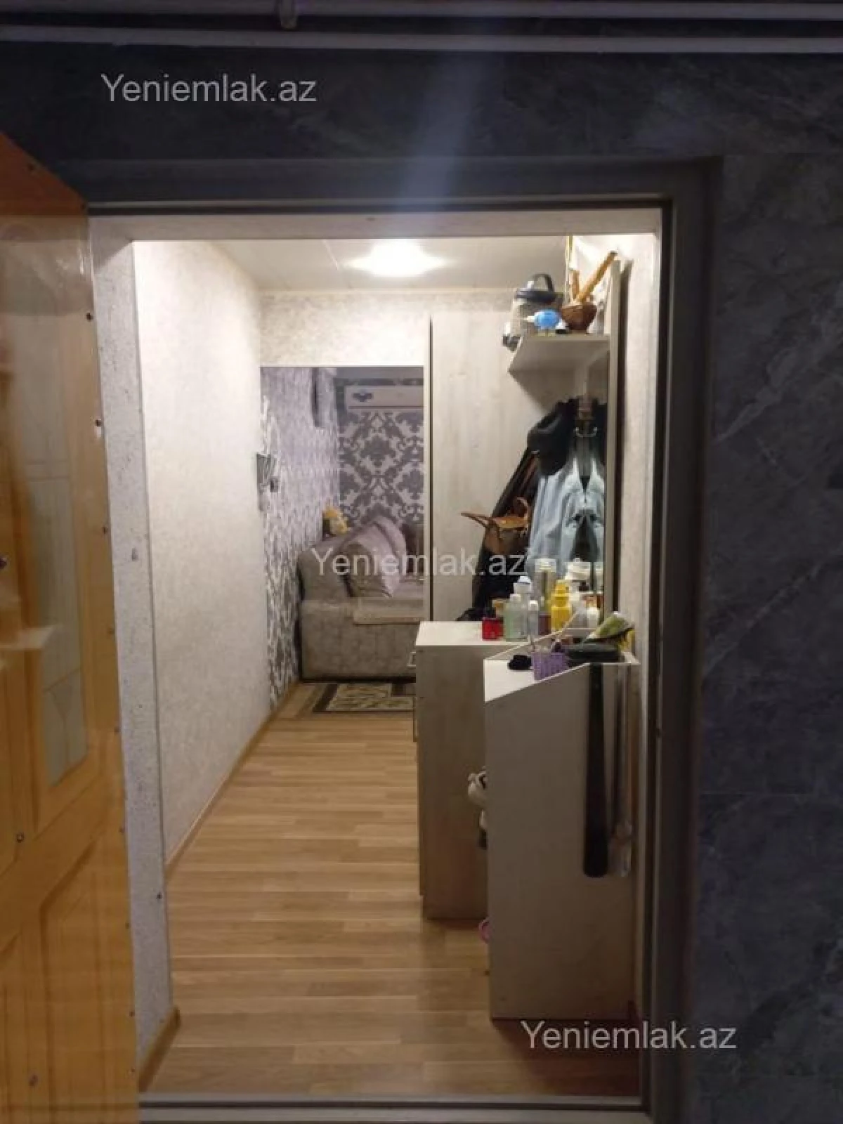 Satılır 1 otaqlı köhnə tikili 30 m²