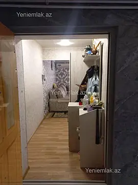 Satılır 1 otaqlı köhnə tikili 30 m²