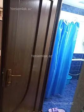Satılır 1 otaqlı köhnə tikili 30 m²