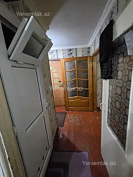 Satılır 1 otaqlı köhnə tikili 36 m²