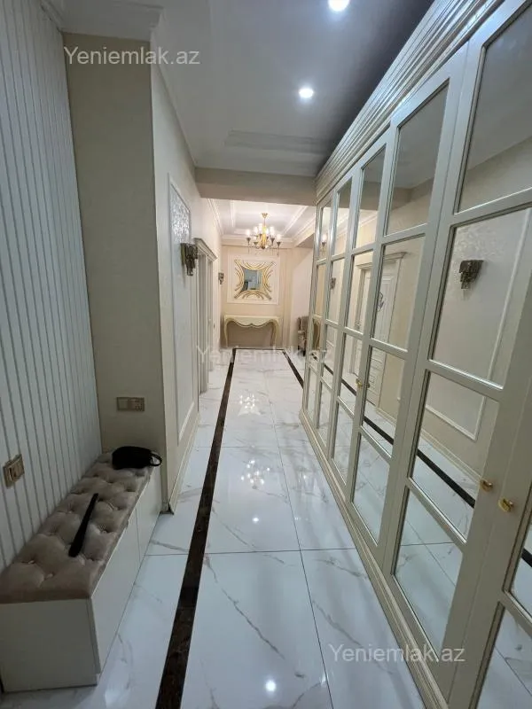 Satılır 3 otaqlı yeni tikili 111 m²