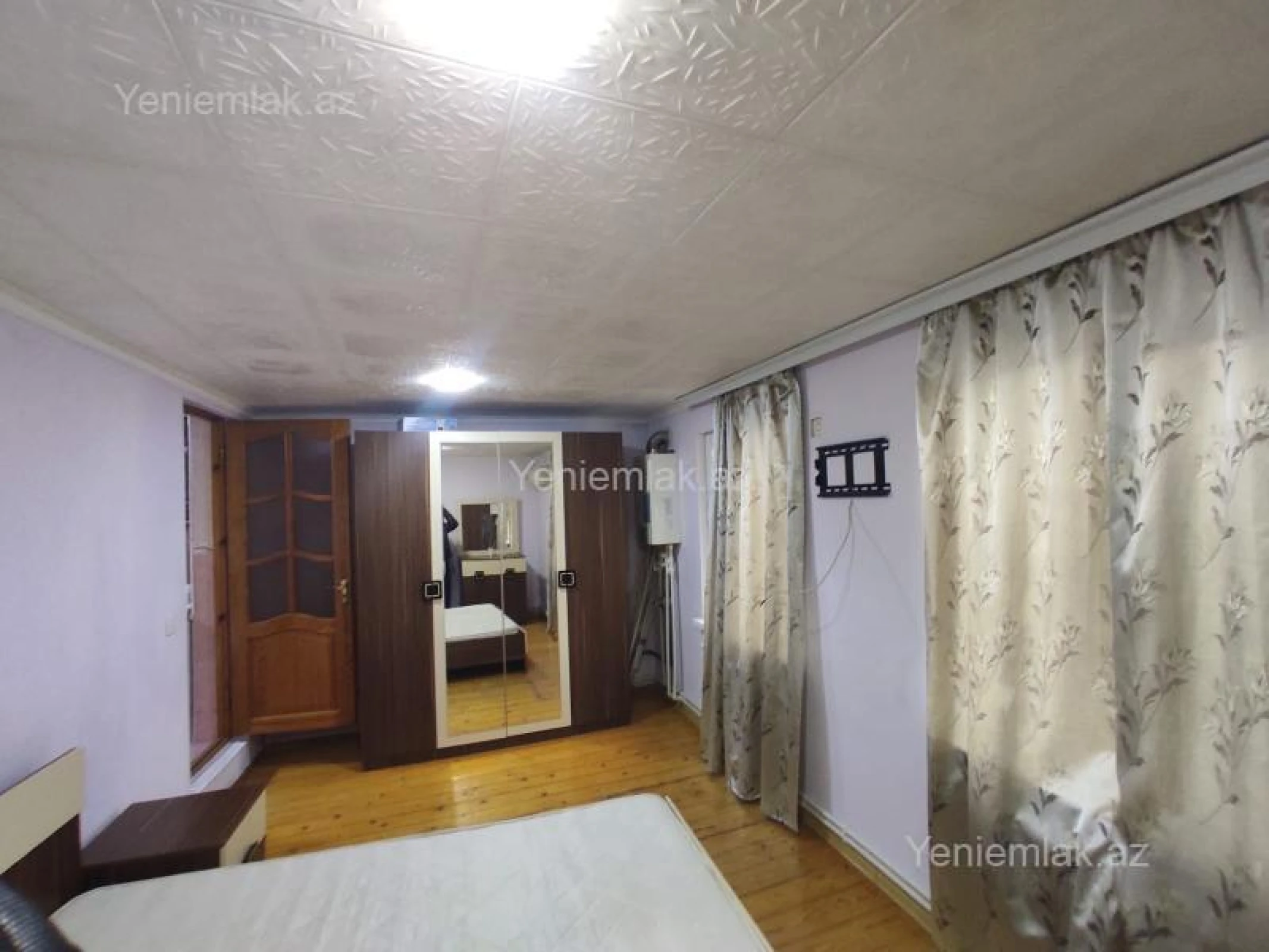 Satılır 2 otaqlı köhnə tikili 51 m²