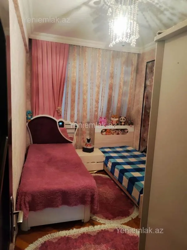 Satılır 3 otaqlı yeni tikili 83 m²