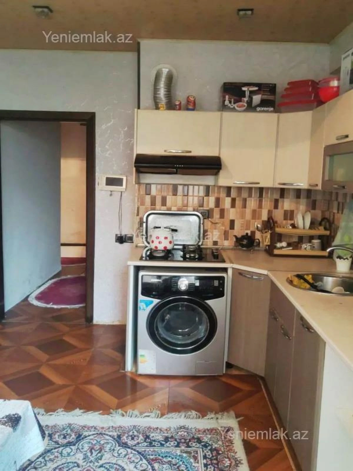 Satılır 3 otaqlı yeni tikili 83 m²