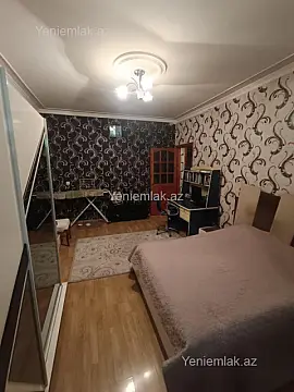 Satılır 3 otaqlı köhnə tikili 80 m²