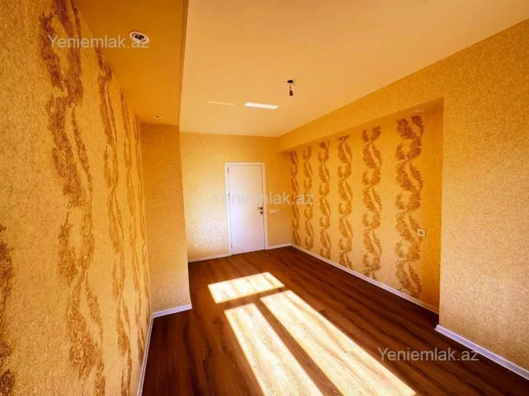 Satılır 3 otaqlı köhnə tikili 75.6 m²